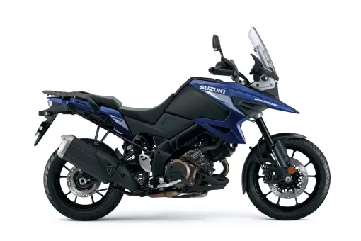 v-strom-1050-de-pricing-show-4-j42zm6dl0a.jpg