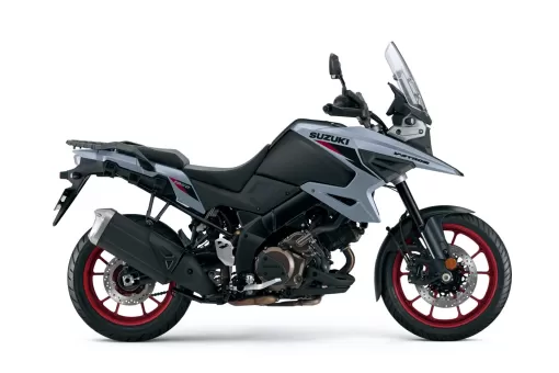 v-strom-1050-de-pricing-show-6-u69pezsg5o.jpg