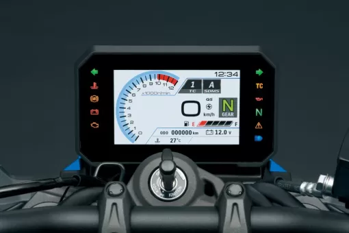 new-gsx8s-action-7-5kzfkhcxiw.jpg